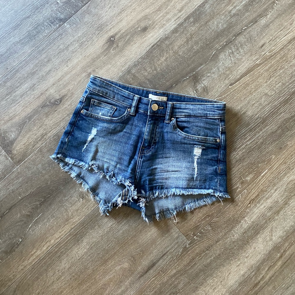 DENIM SHORTS (SIZE 2)